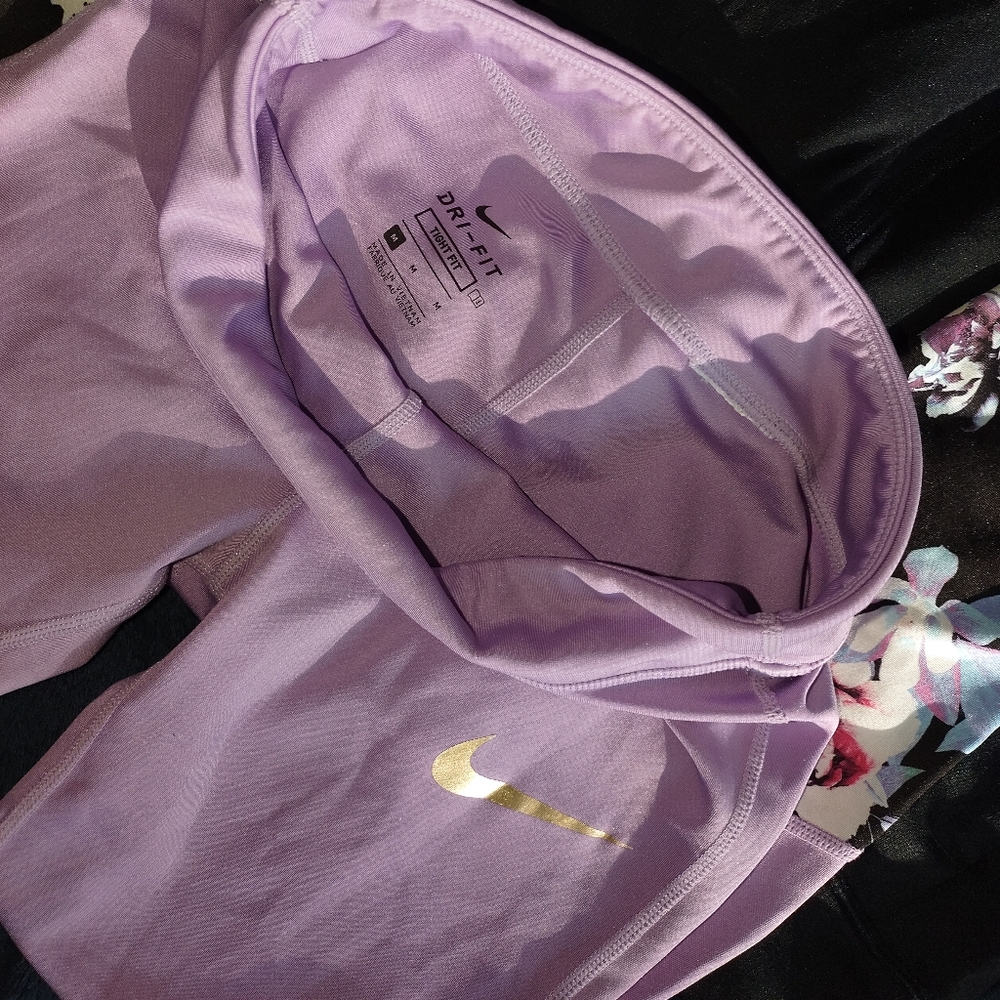 Girls medium-size Nike Leggings